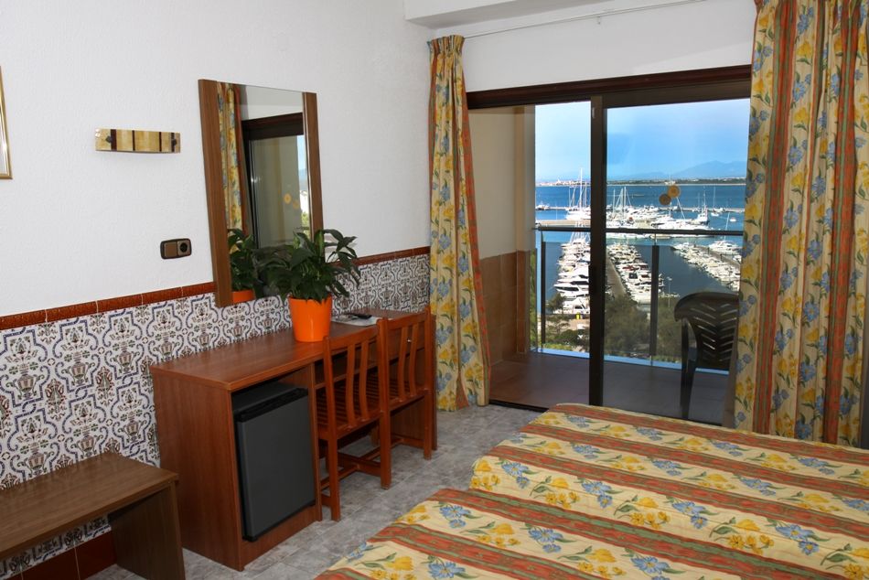 Hotel Univers Roses Ngoại thất bức ảnh