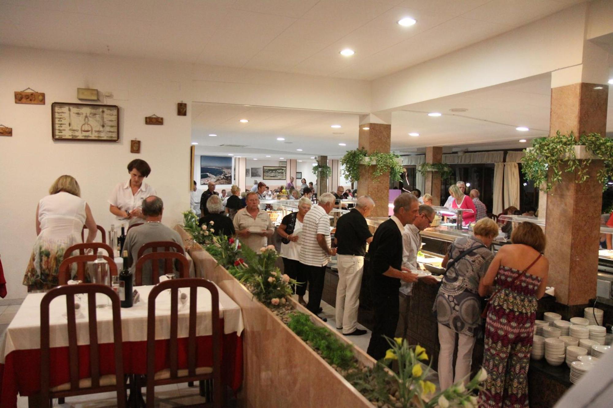 Hotel Univers Roses Ngoại thất bức ảnh