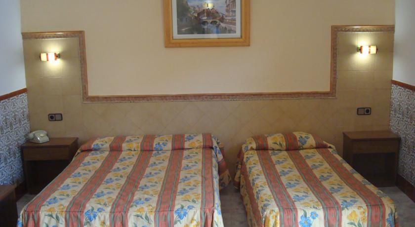Hotel Univers Roses Ngoại thất bức ảnh