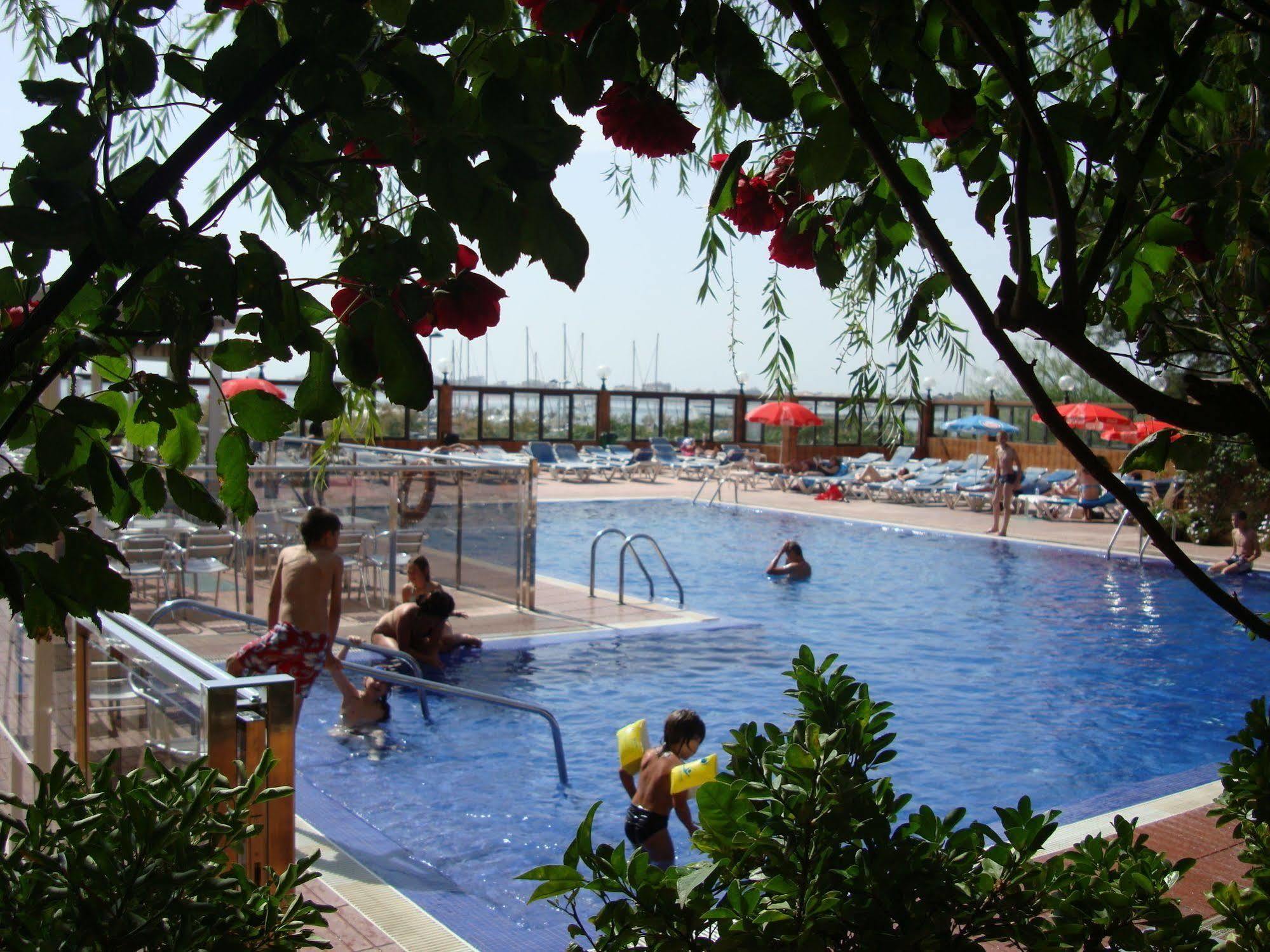 Hotel Univers Roses Ngoại thất bức ảnh